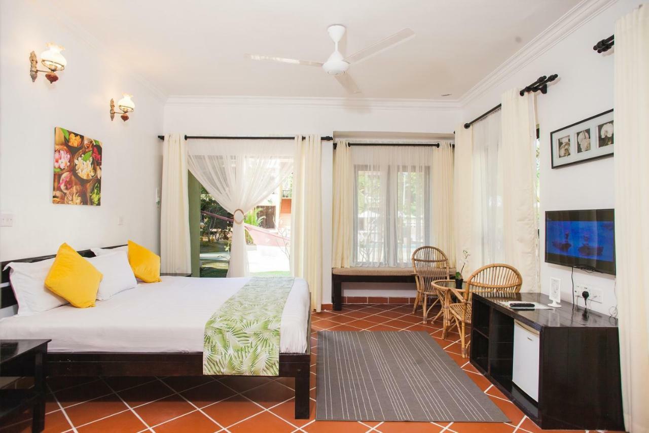 Anjungan Beach Resort Kampung Teluk Nipah Ngoại thất bức ảnh